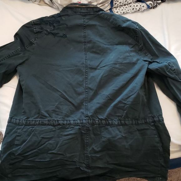 Washed denim jacket - Picture 6 of 6